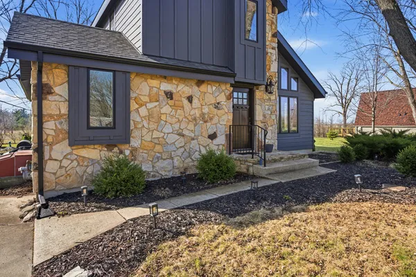 $214,900 | 1436 County Road 170 East, Loda, IL 60948