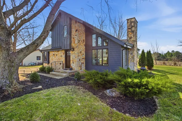 $214,900 | 1436 County Road 170 East, Loda, IL 60948