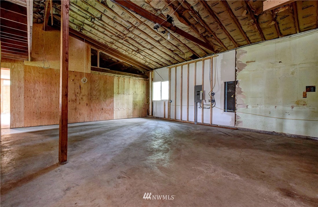 23507 49th Avenue Southeast Bothell, WA 98021 - Photo 13 of 25 a view of a porch