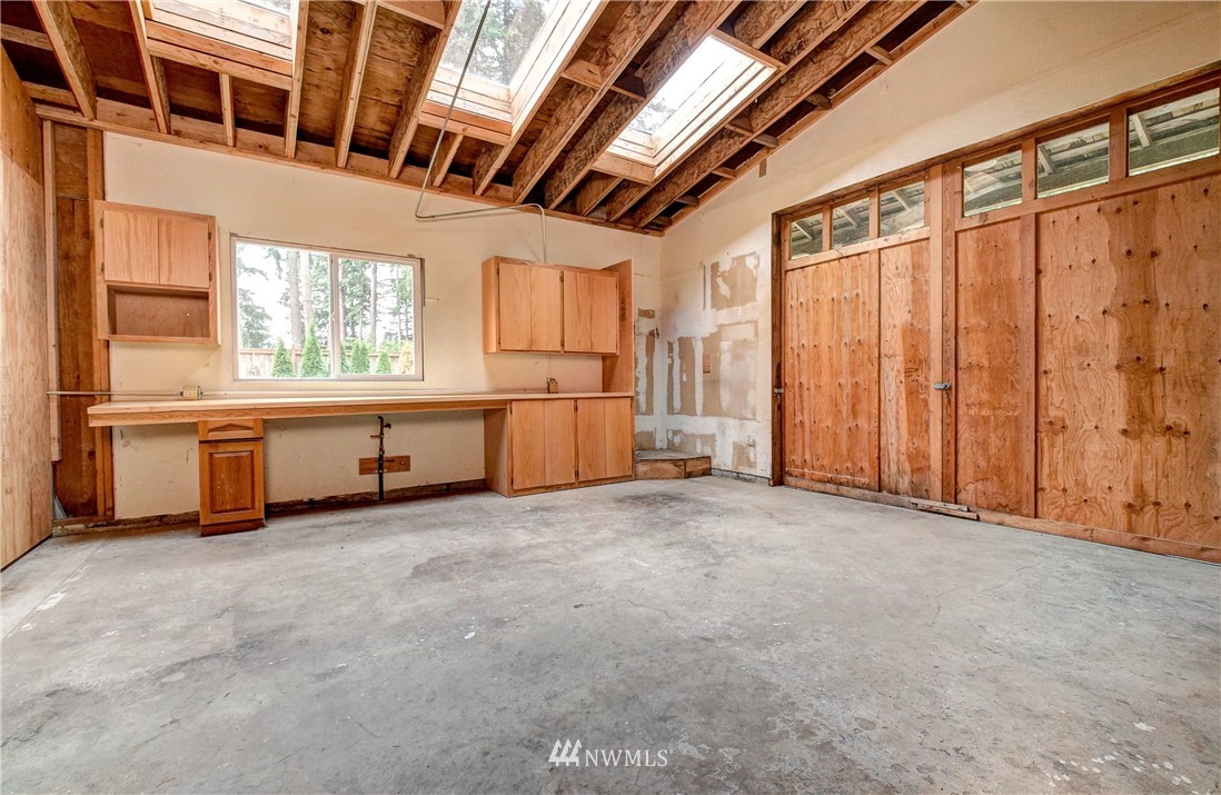 23507 49th Avenue Southeast Bothell, WA 98021 - Photo 10 of 25 a view of an empty room with a window