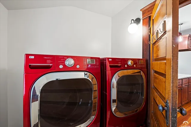 $489,900 | 817 Maine Street, Lawrence, KS 66044