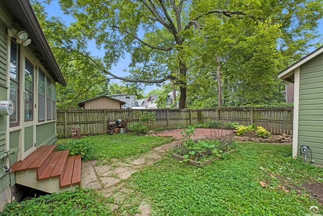 $489,900 | 817 Maine Street, Lawrence, KS 66044