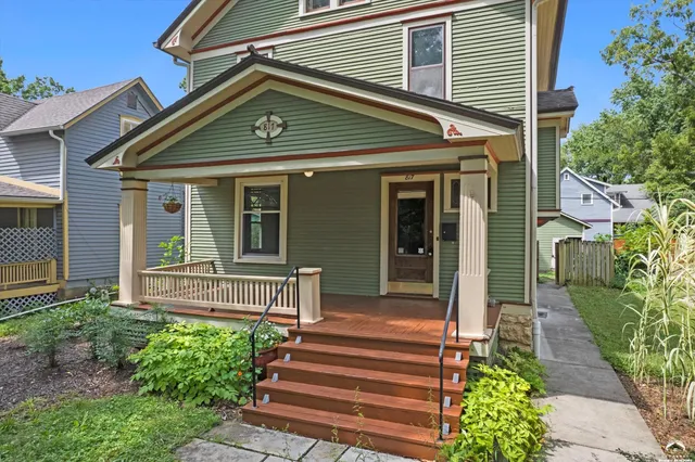 $489,900 | 817 Maine Street, Lawrence, KS 66044