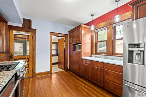 $464,900 | 817 Maine Street, Lawrence, KS 66044