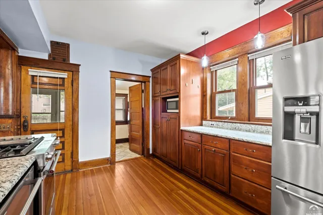 $489,900 | 817 Maine Street, Lawrence, KS 66044