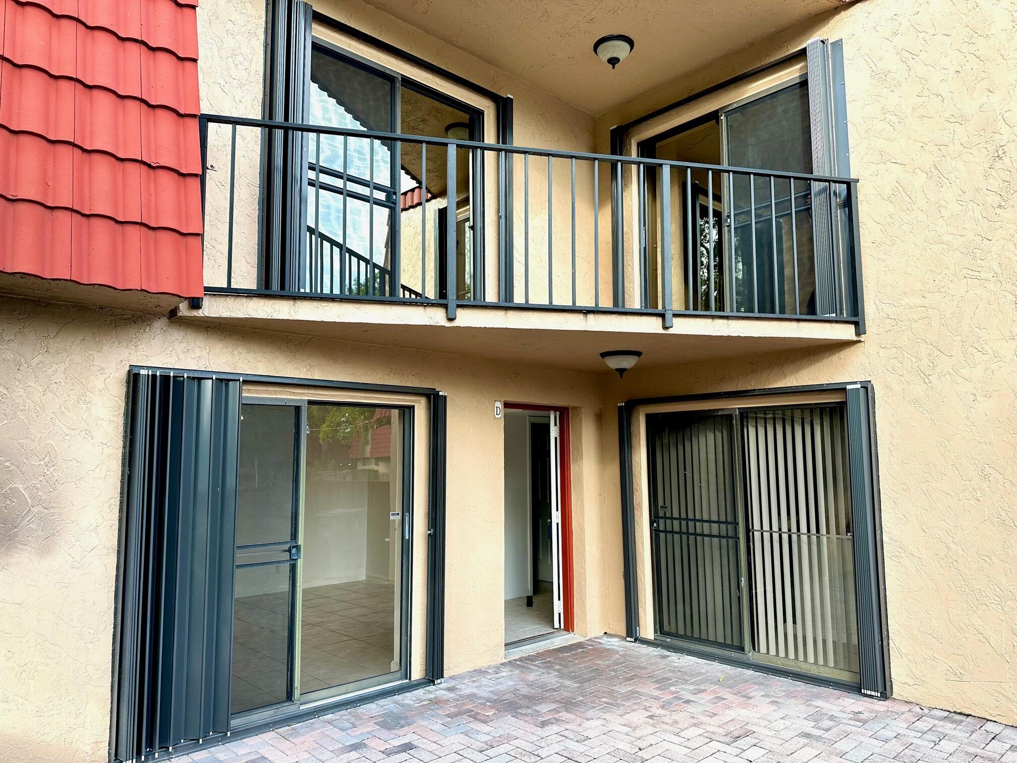 8081 Severn Drive, Unit D Boca Raton, FL 33433 - Photo 13 of 15 Balcony