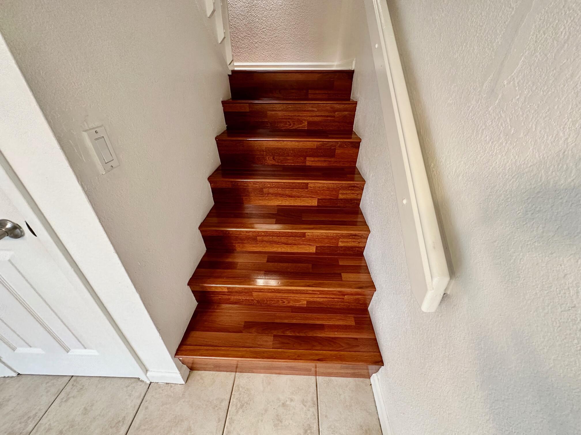 8081 Severn Drive, Unit D Boca Raton, FL 33433 - Photo 14 of 15 Stairs