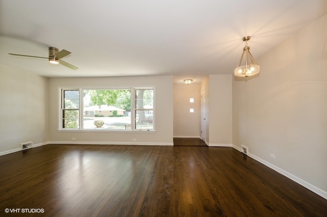 639 Forestview Avenue Park Ridge, IL 60068 - Photo 3 of 11