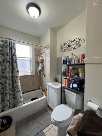 $190,000 | 8242 South Houston Avenue, Chicago, IL 60617