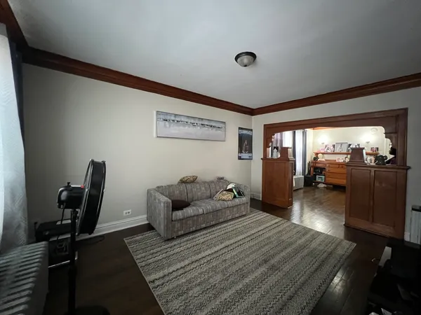 $190,000 | 8242 South Houston Avenue, Chicago, IL 60617