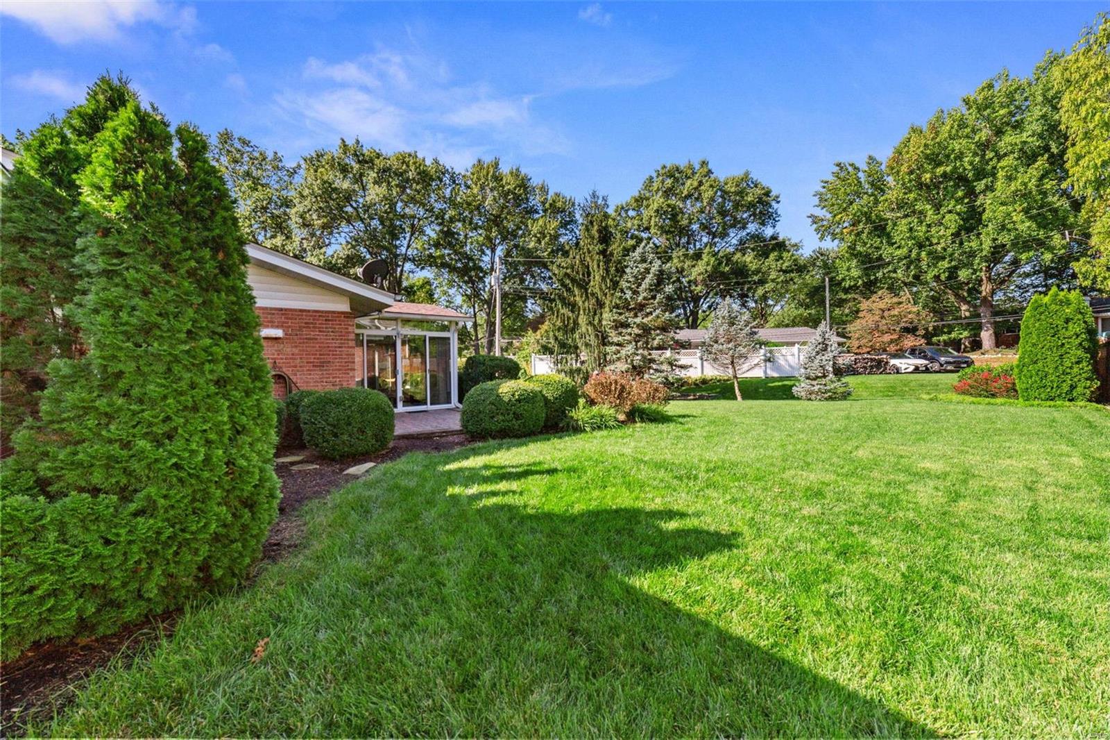 403 Tamarack Drive Ballwin, MO 63011 - Photo 40 of 42