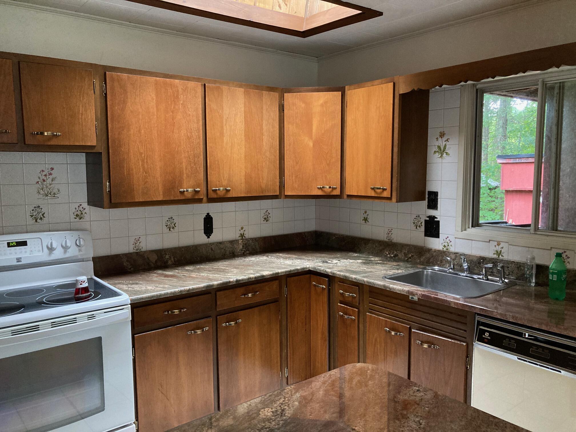 67 Meadowbrook Road Bangor, ME 04401 - Photo 21 of 41 Kit2