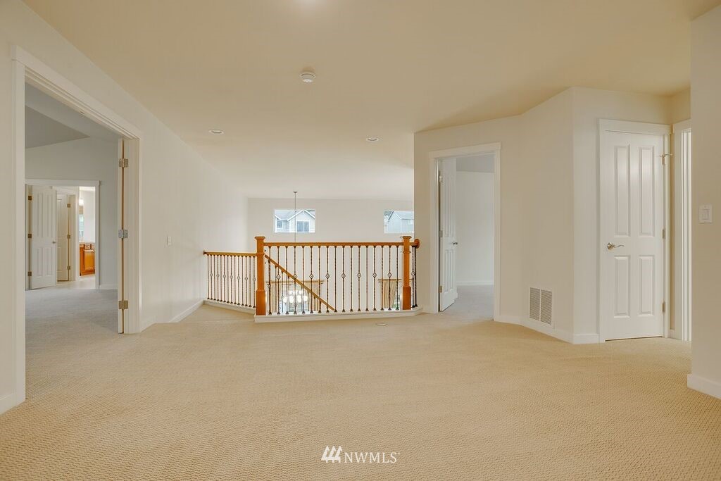4027 219th Street Southeast Bothell, WA 98021 - Photo 14 of 25