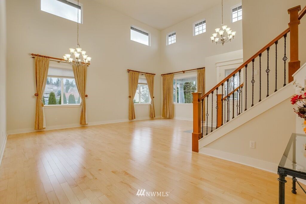 4027 219th Street Southeast Bothell, WA 98021 - Photo 7 of 25