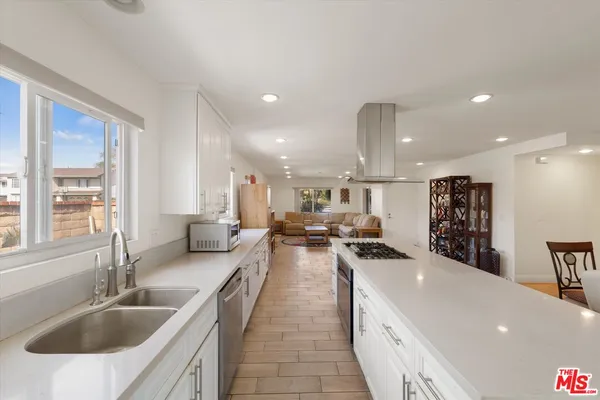 $985,000 | 1034 Gian Drive, Torrance, CA 90502
