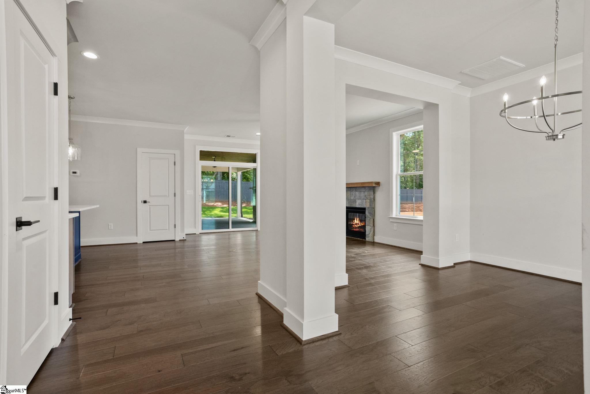 7 Mercy Drive Greenville, SC 29607 - Photo 4 of 25 Gallery Image 4