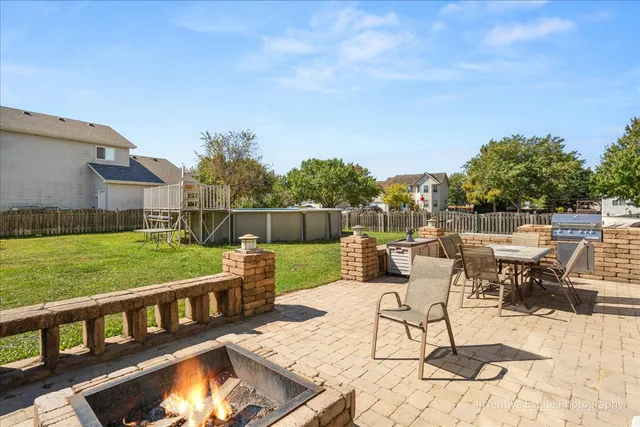 $398,000 | 26201 West Winding Oak Court, Channahon, IL 60410