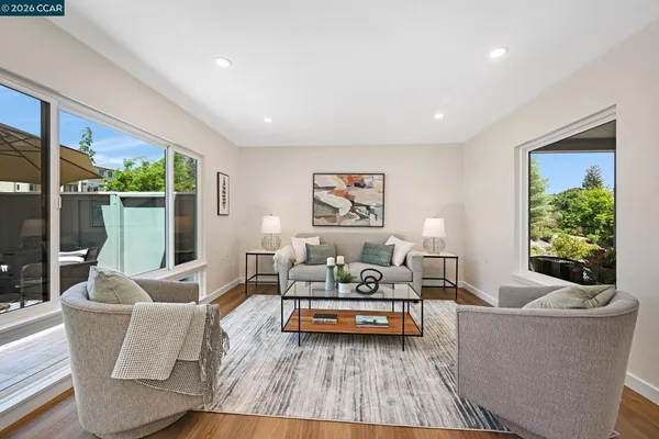 $668,000 | 2000 Pine Knoll Drive, Unit 2, Walnut Creek, CA 94595