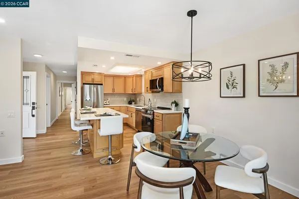 $668,000 | 2000 Pine Knoll Drive, Unit 2, Walnut Creek, CA 94595