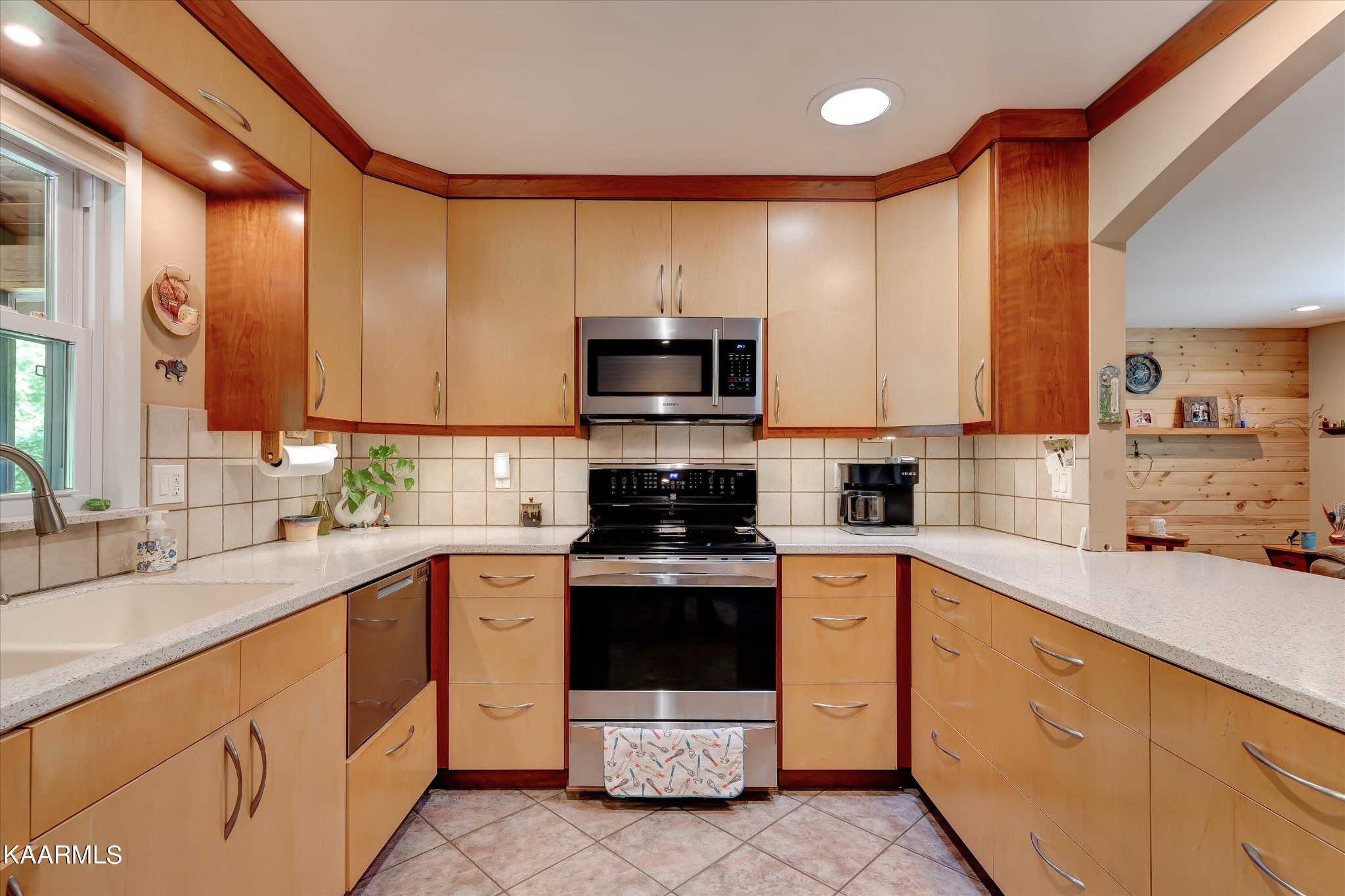 1912 Pleasant View Road Knoxville, TN 37914 - Photo 8 of 29 Gallery Image 8