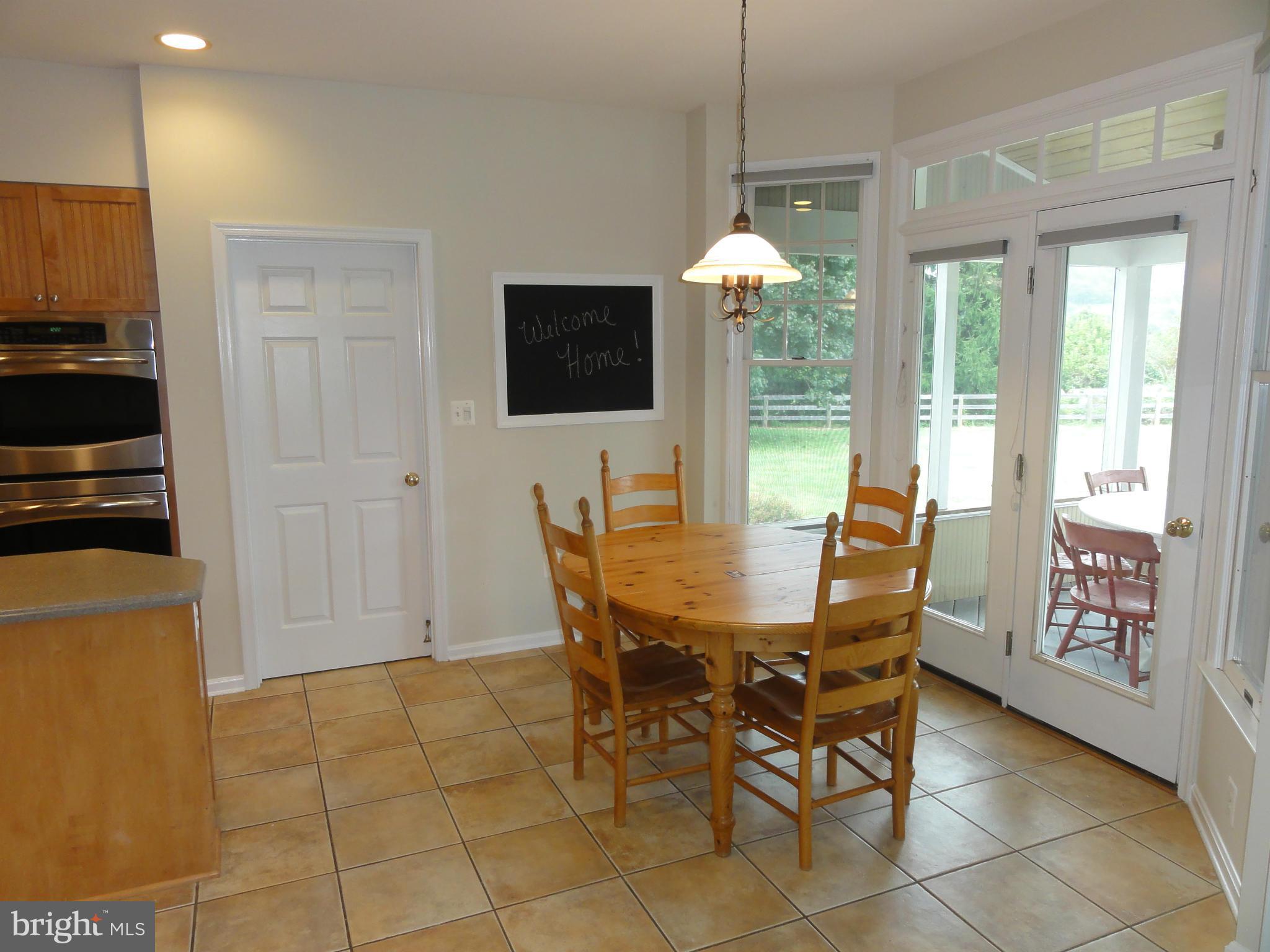 15040 Cider Mill Road Purcellville, VA 20132 - Photo 3 of 30 Kitchen