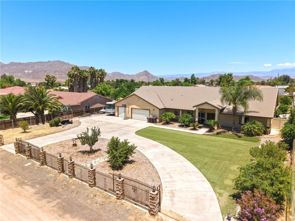 30510 Phillip Road Nuevo, CA 92567 - Photo 4 of 83