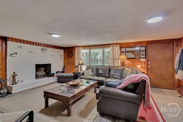 $450,000 | 236 West Magnolia Avenue, Savannah, GA 31419