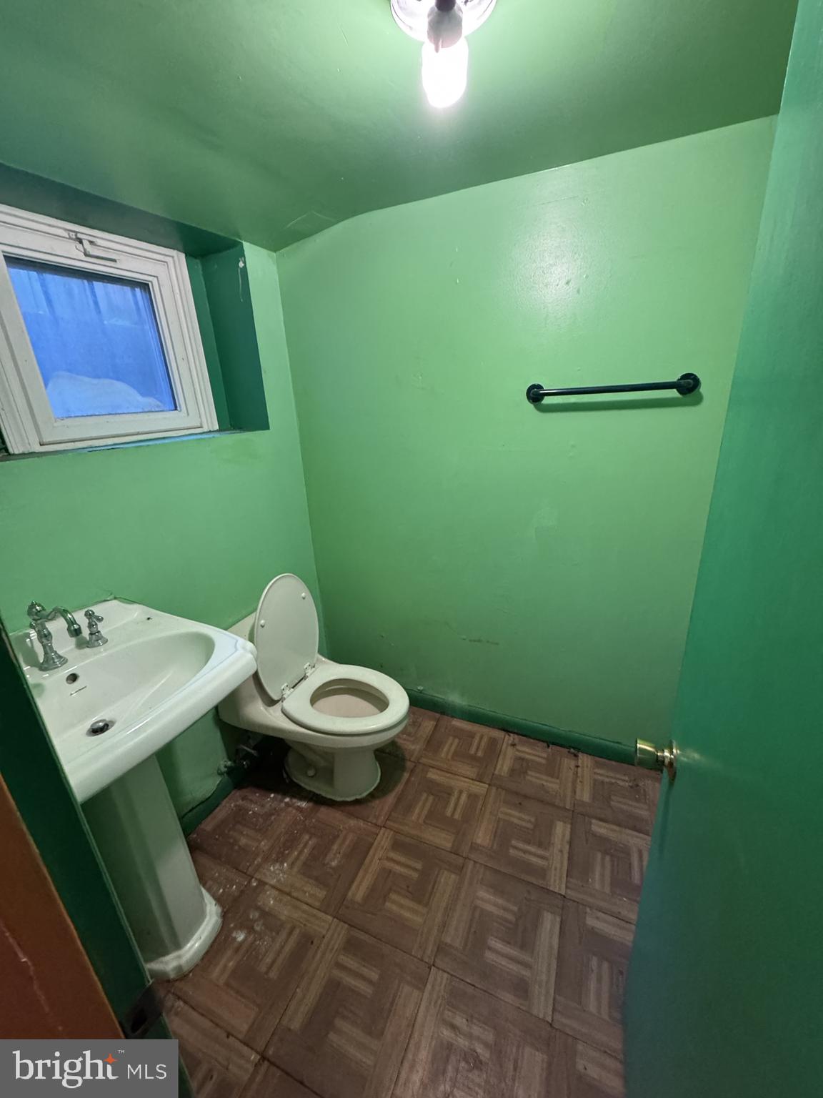 38 N Street Northwest Washington, DC 20001 - Photo 11 of 20 a bathroom with a sink and a mirror