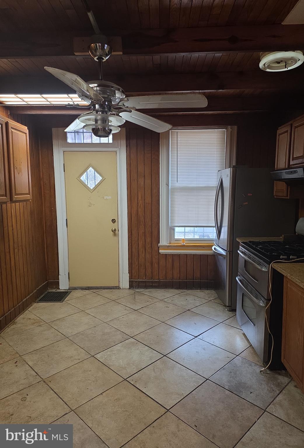 38 N Street Northwest Washington, DC 20001 - Photo 7 of 20 a view of kitchen and windows