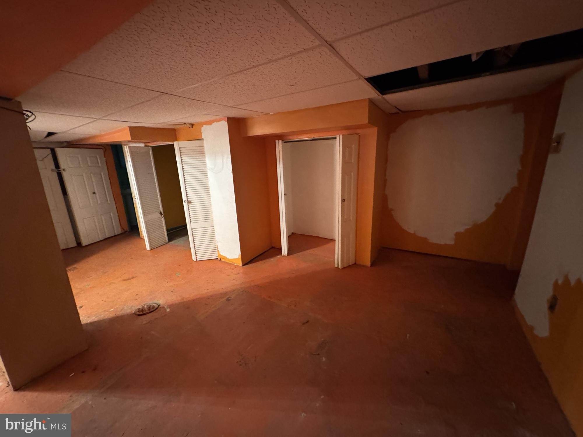38 N Street Northwest Washington, DC 20001 - Photo 9 of 20 a view of empty room with stairs