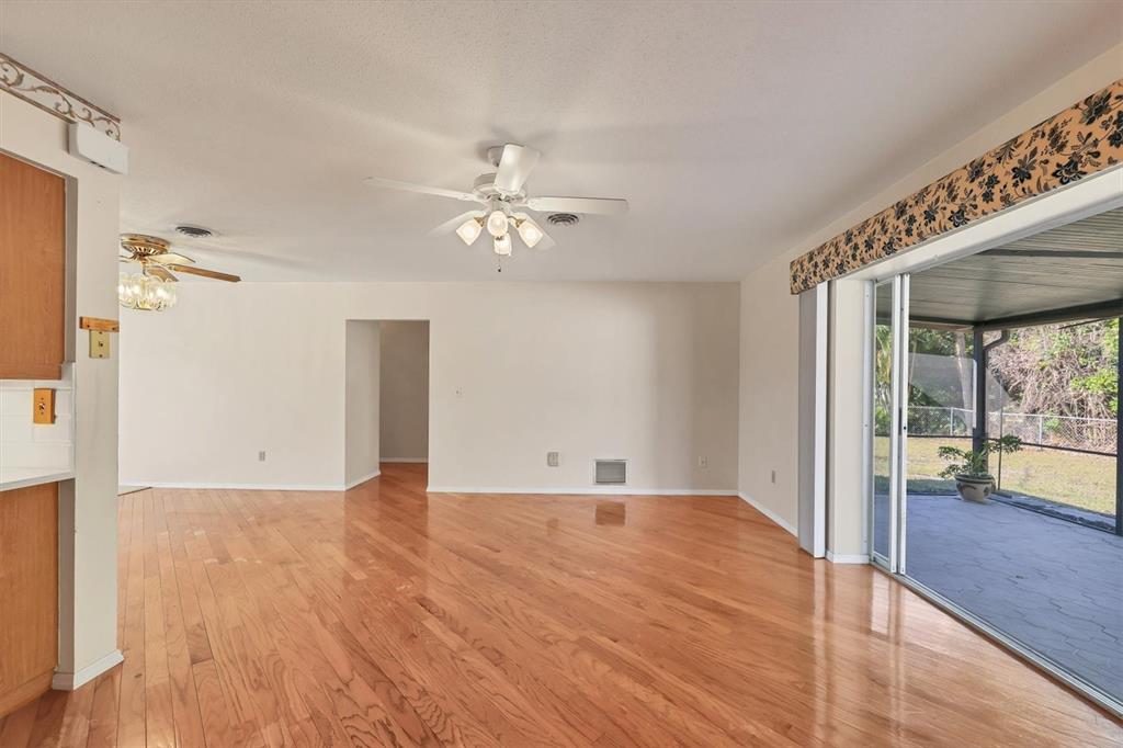 1120 Graham Road Venice, FL 34293 - Photo 5 of 38
