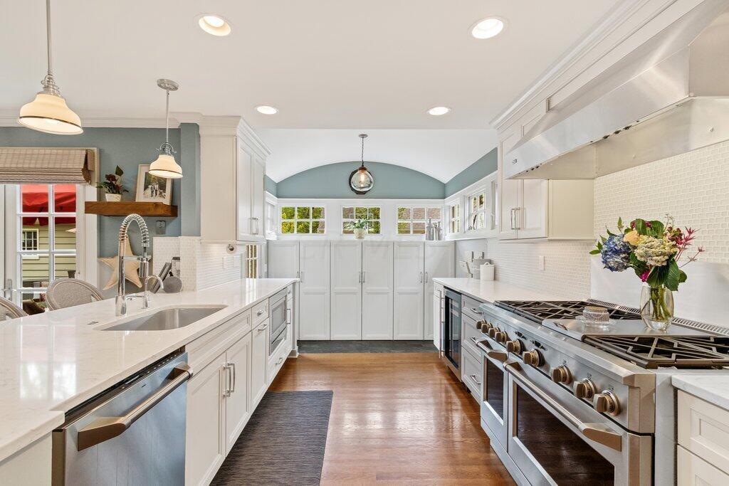 2686 Henthorn Road Columbus, OH 43221 - Photo 9 of 34 2686 Henthorn Road-13.jpg-SMALL