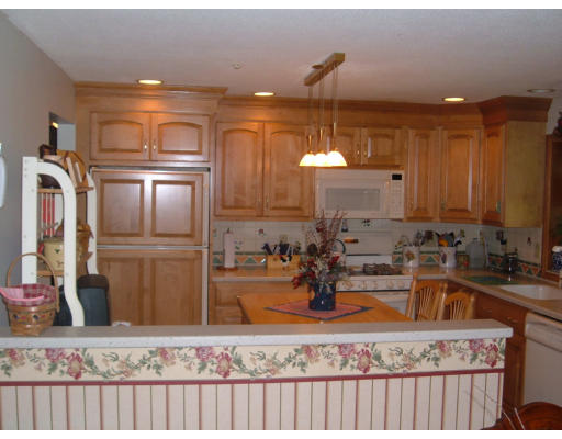 40 Lexington Road Billerica, MA 01821 - Photo 5 of 18
