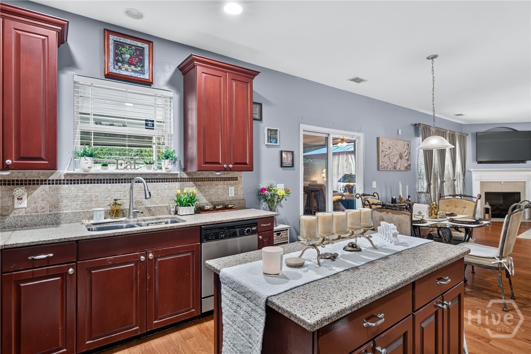 6 Castle Hill Road Savannah, GA 31419 - Photo 13 of 49 Gallery Image 13