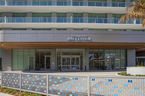 $7,000 | 400 Central Avenue, Unit 906, St. Petersburg, FL 33701