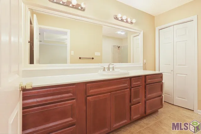 $215,000 | 15861 Profit Avenue, Baton Rouge, LA 70817