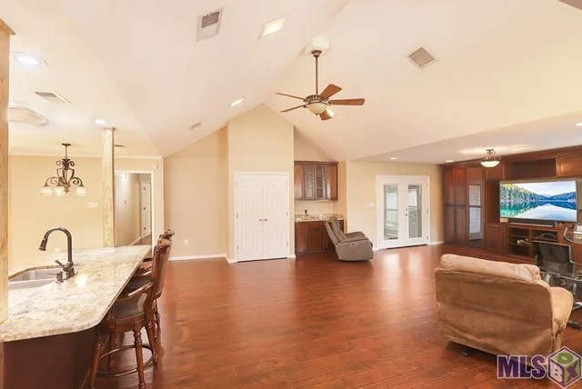 $215,000 | 15861 Profit Avenue, Baton Rouge, LA 70817