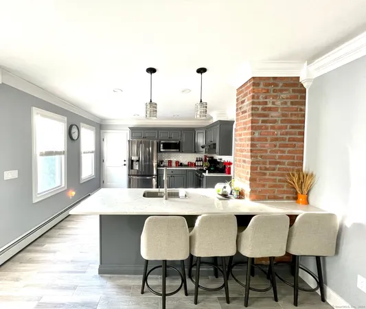 $2,750 | 87 South Whittlesey Avenue, Unit 1, Wallingford, CT 06492