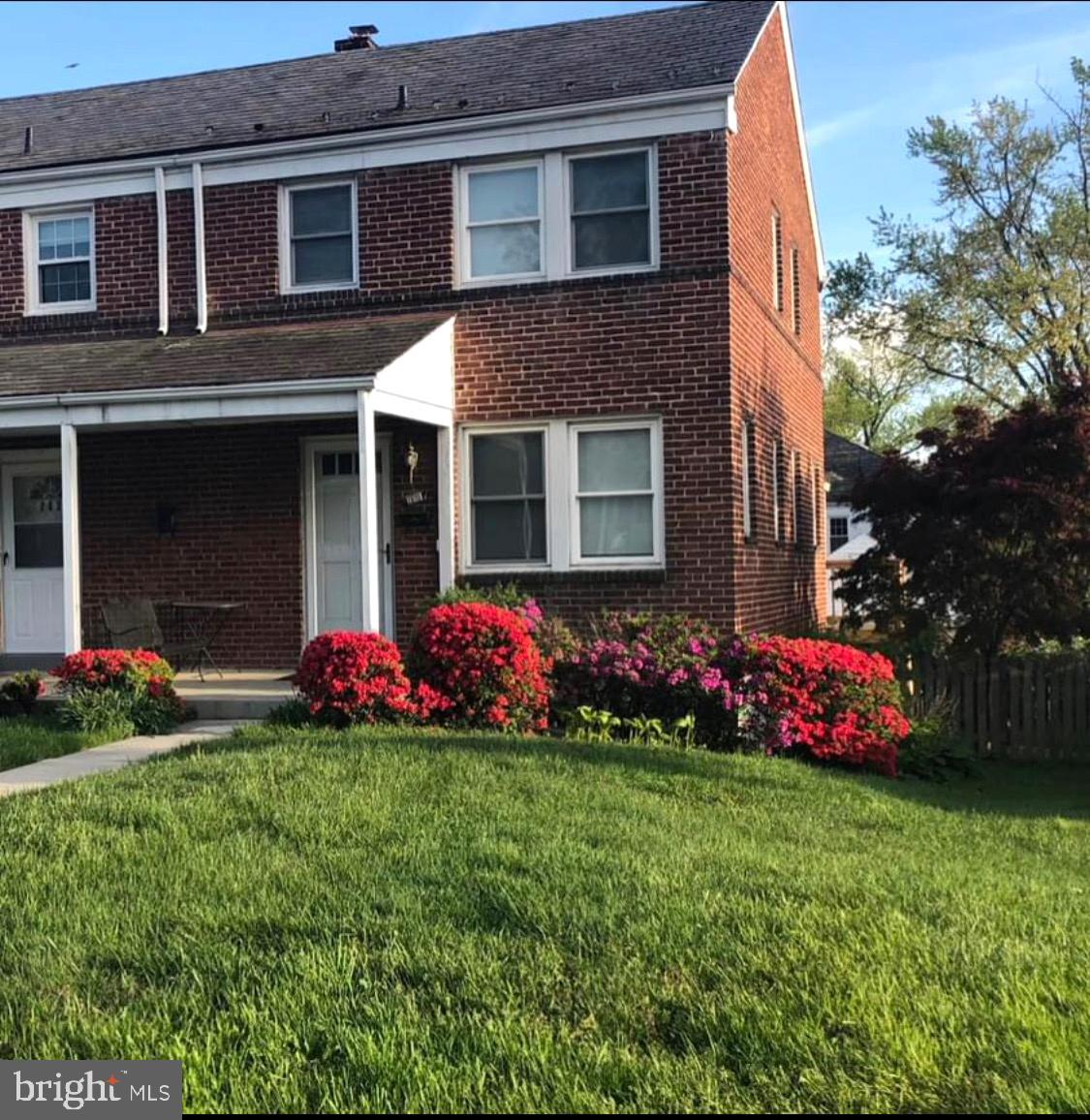 201 Ridge Avenue Towson, MD 21286 - Photo 2 of 40 210 Ridge Ave in Spring bloom!!