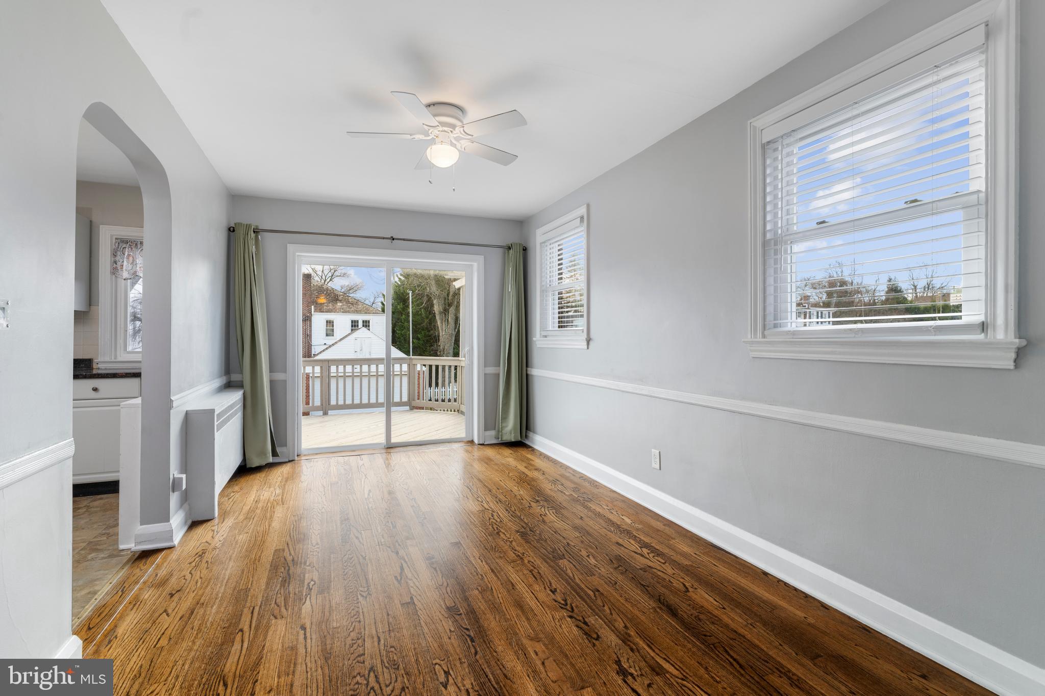 201 Ridge Avenue Towson, MD 21286 - Photo 8 of 40 Dining room w/ ceiling fan.