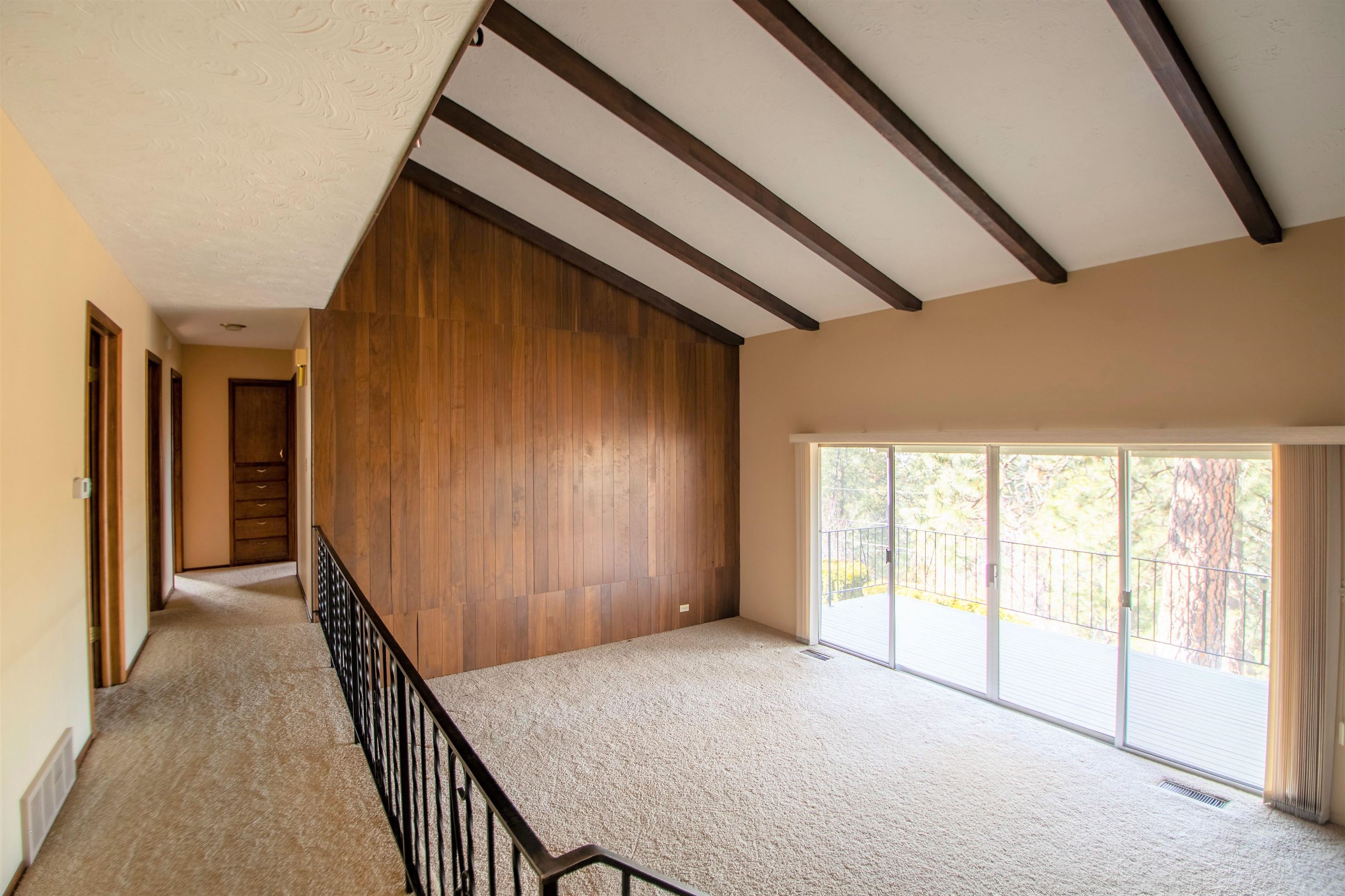 1122 South Center Road Spokane Valley, WA 99212 - Photo 11 of 46