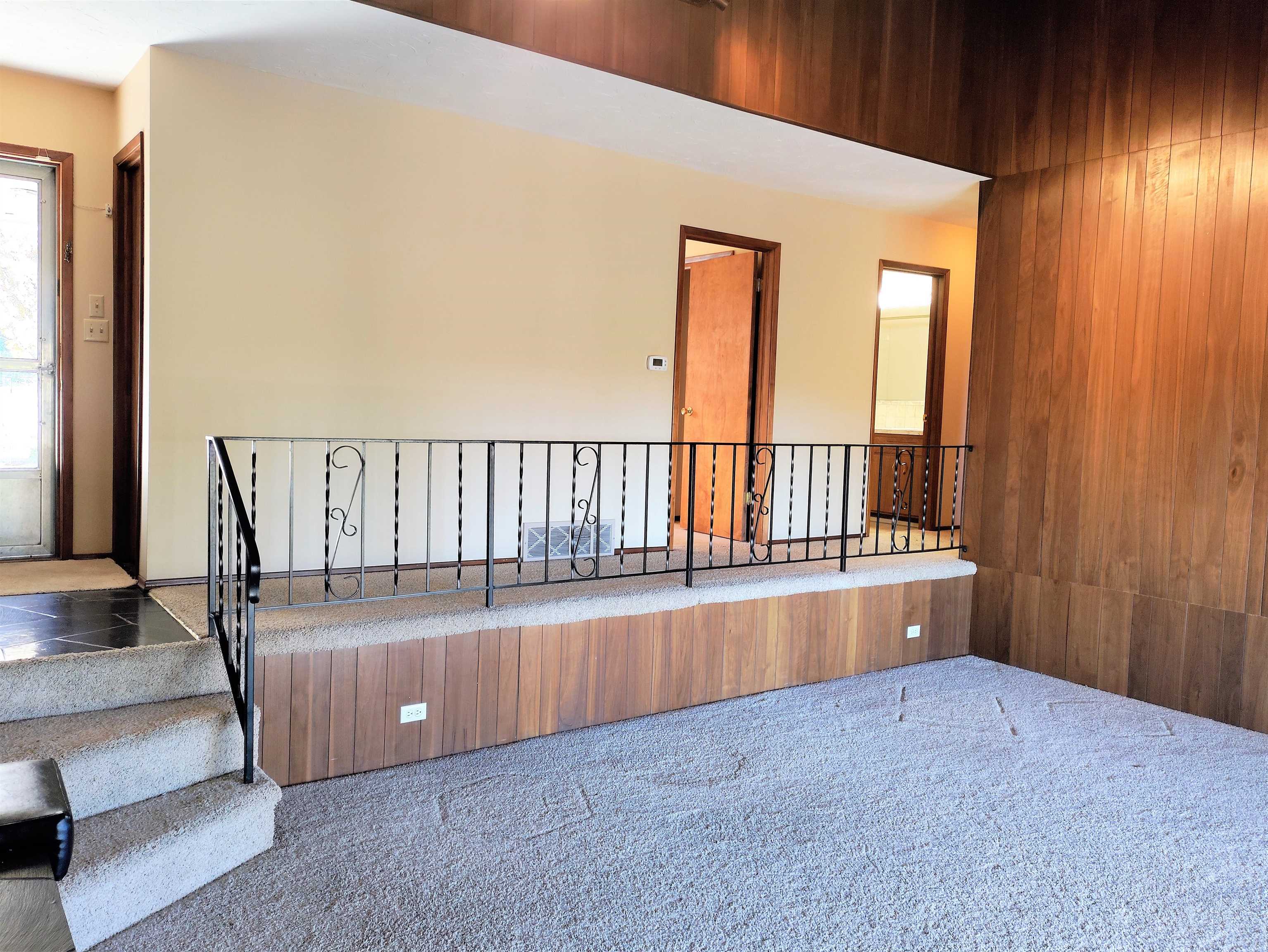 1122 South Center Road Spokane Valley, WA 99212 - Photo 14 of 46