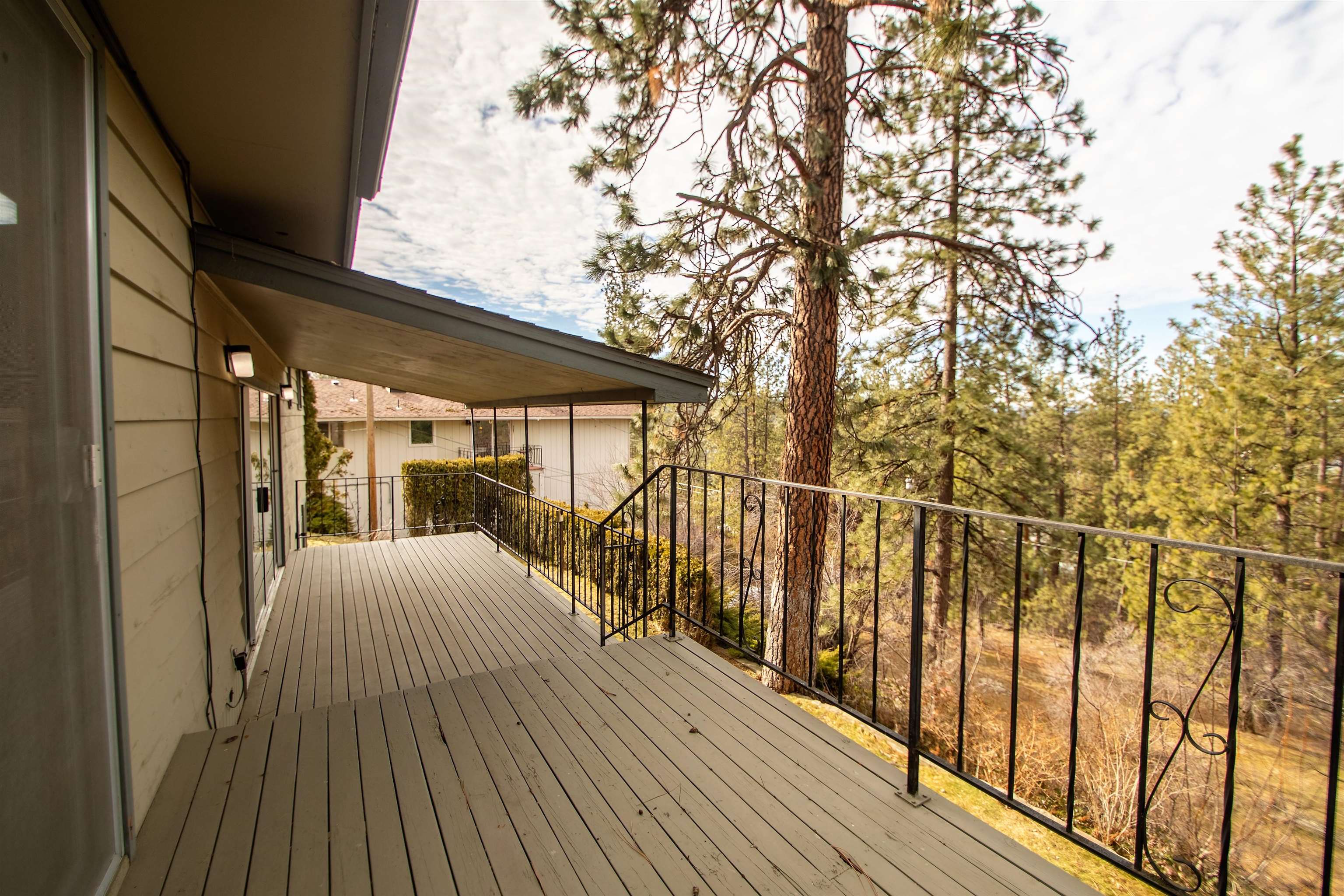 1122 South Center Road Spokane Valley, WA 99212 - Photo 36 of 46