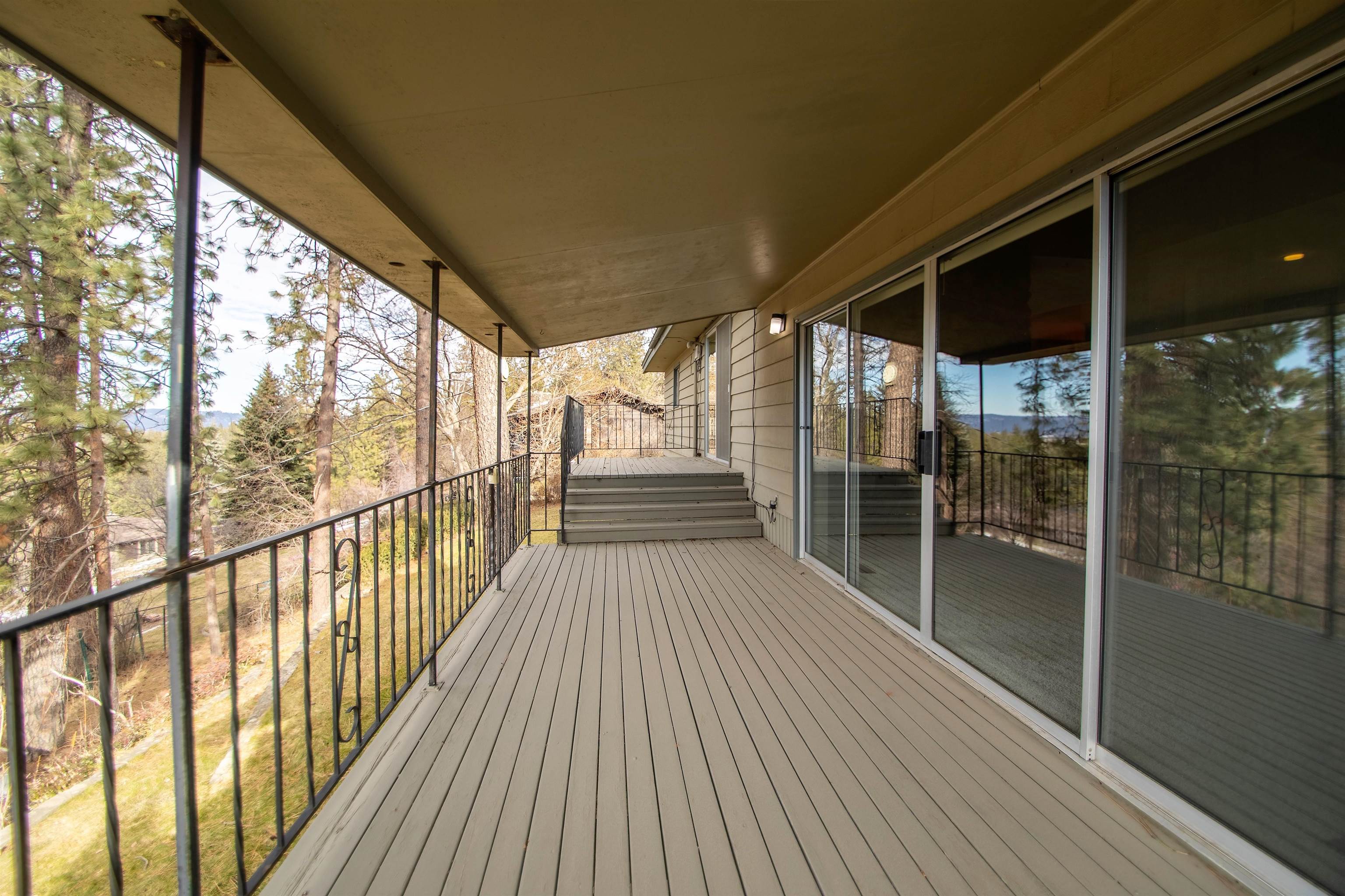 1122 South Center Road Spokane Valley, WA 99212 - Photo 37 of 46