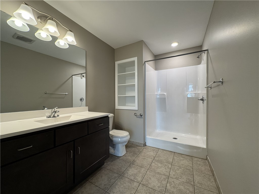 29 Grn Spg Lane Ogden, NY 14624 - Photo 14 of 22 Typical primary bathroom with step in shower