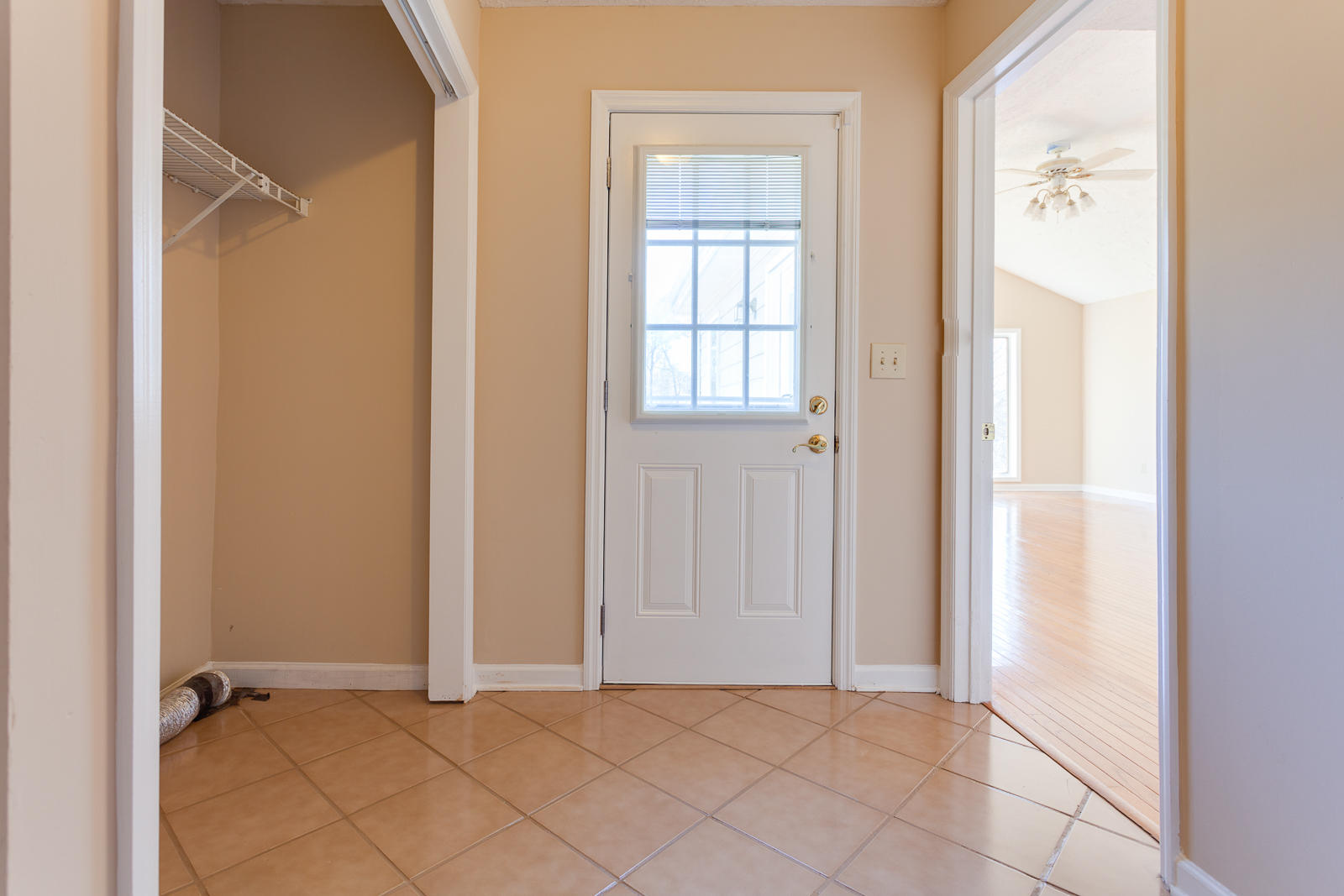 608 Everett Road Knoxville, TN 37934 - Photo 14 of 38 14 Laundry