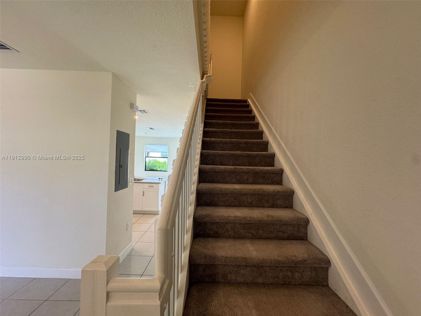 11325 West 34th Way Hialeah, FL 33018 - Photo 25 of 46 a view of entryway