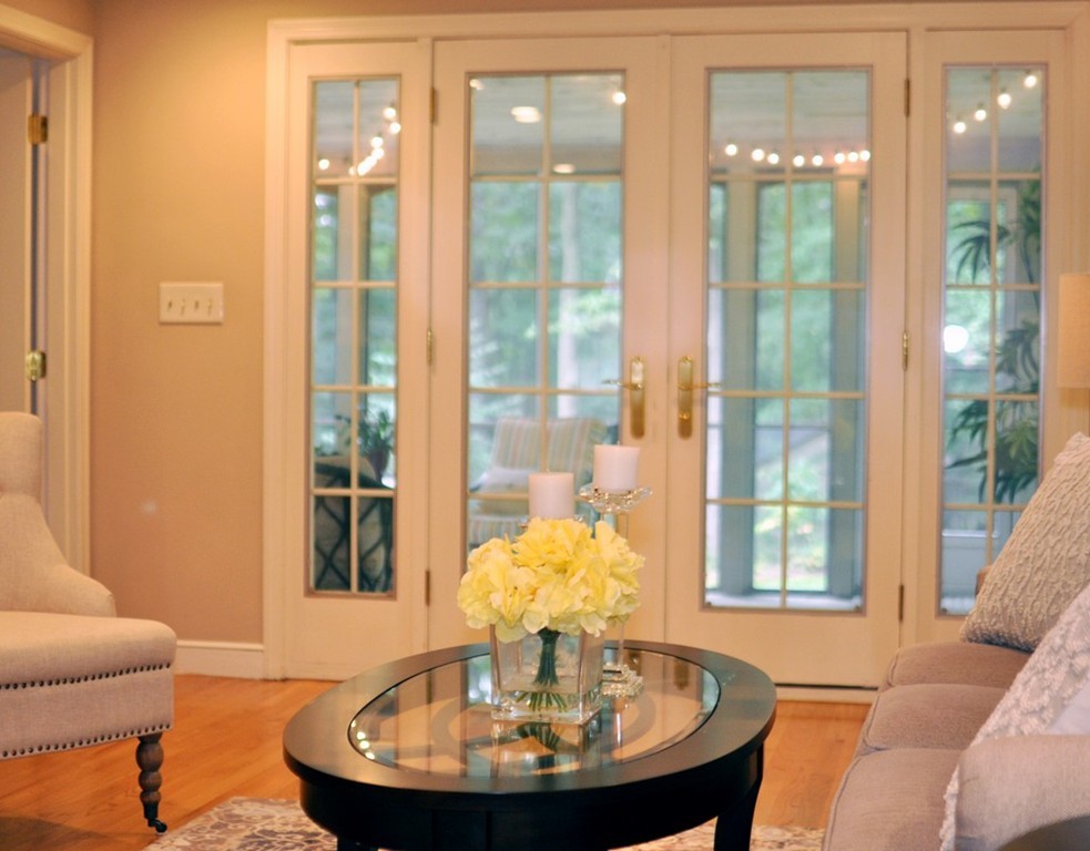 185 Old Pickard Road Concord, MA 01742 - Photo 8 of 20 a dining room with furniture and window