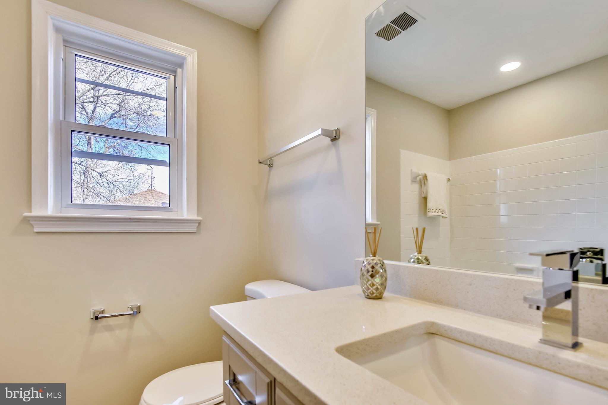 1508 Laurel Hill Road Vienna, VA 22182 - Photo 34 of 57 Gallery Image 34