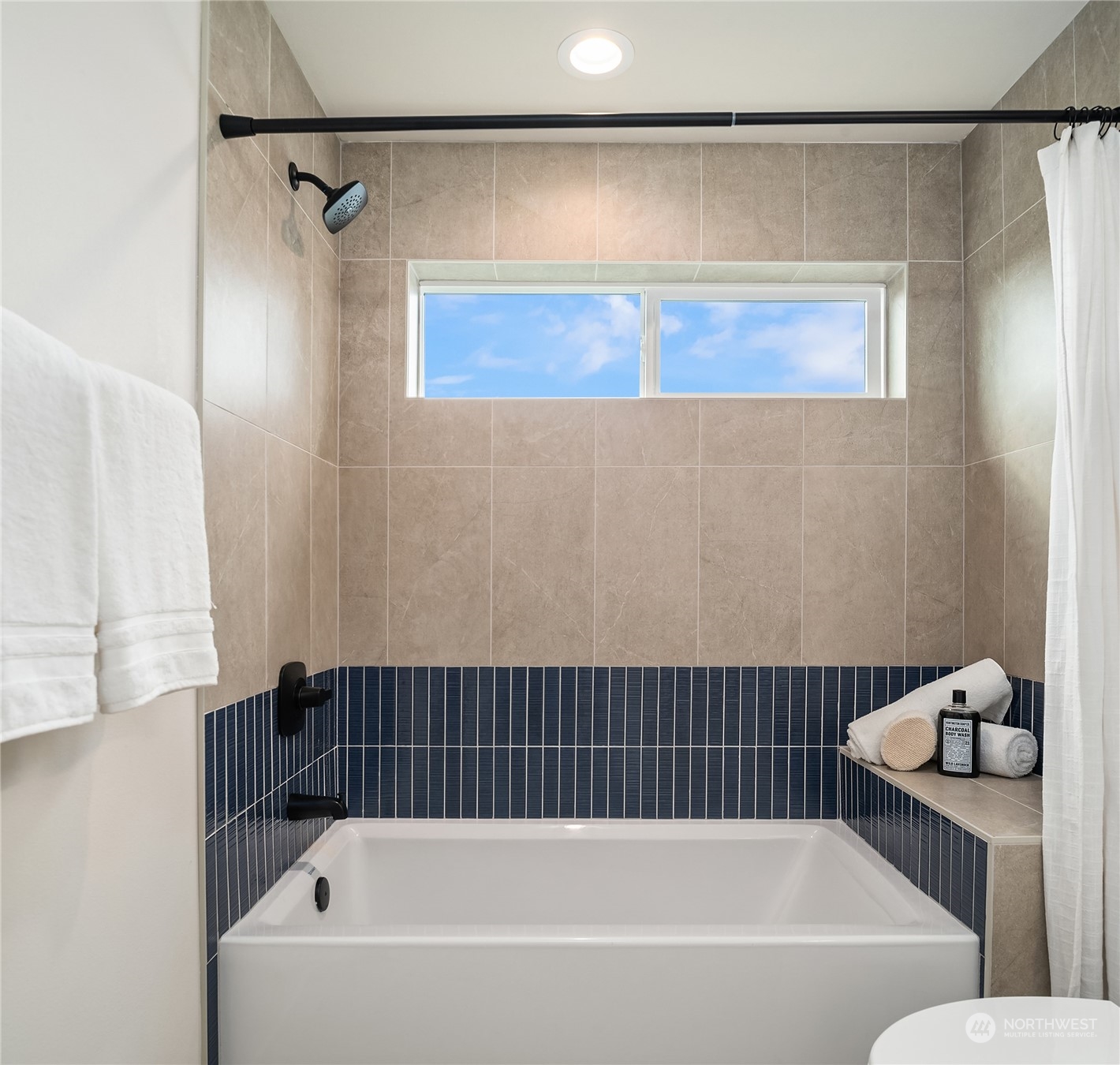 1223 North 47th Street Seattle, WA 98103 - Photo 19 of 39 Gallery Image 19